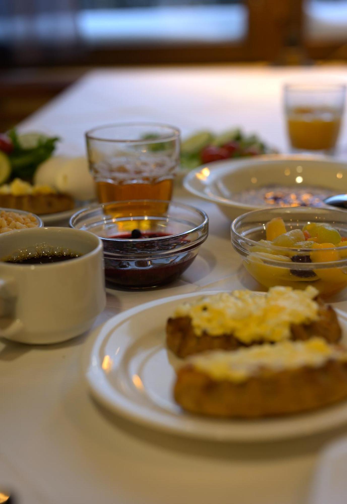 Kylpylaehotelli Kiannon Kuohut Hotell *